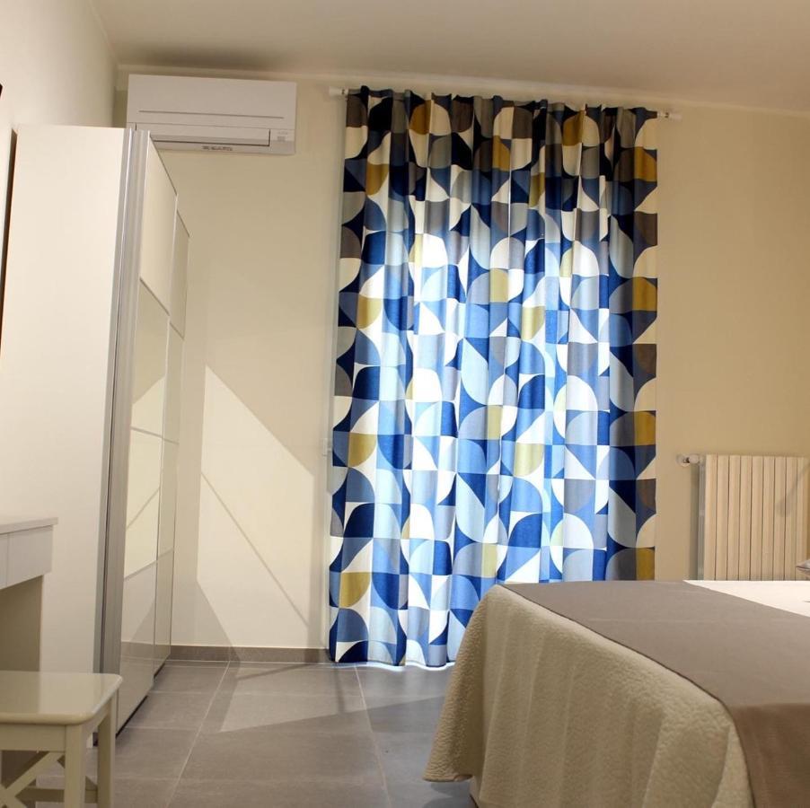 B&B M'Ama Non M'Ama Сантерамо-ин-Колле Экстерьер фото