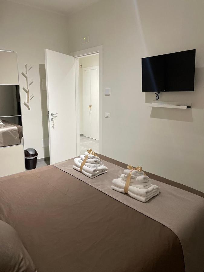 B&B M'Ama Non M'Ama Сантерамо-ин-Колле Экстерьер фото